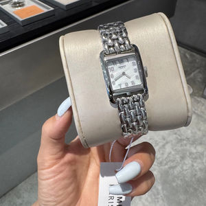 นาฬิกาข้อมือผู้หญิงแบรนด์ H รุ่นใหม่ล่าสุด ดีไซน์หรูหรา สายโลหะผสม แฟชั่นเรียบง่าย สไตล์นักศึกษา หน้าปัดทรงเหลี่ยม ควอตซ์ - Product Image 2