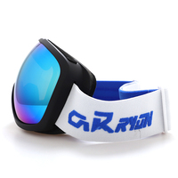 Yijia Optique Ski Lunettes Lentille Sphérique Snowboard Lunettes pour Hommes Femmes Jeunes OTG UV Anti-buée Neige Lunettes Motoneige En Gros