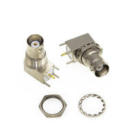 Connecteur BNC femelle à angle droit pour cloison PCB