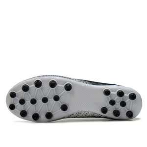 Nouvelles Chaussures de Football Noires de Qualité pour Garçons, Baskets de Sport d'Entraînement pour <span class=keywords><strong>Enfants</strong></span>, Chaussures de Futsal d'Intérieur à Cheville Haute - Product Image 5