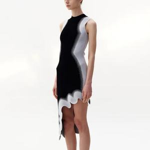 Nouvelle Robe Midi Sans Manches Asymétrique en Jacquard Extensible Effet Peinture Pulvérisée pour Femme – Design Tendance - Product Image 2