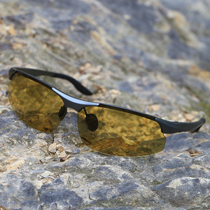 Jamie 803 Aluminum Magnesium Polarized Sports Sunglasses UV400 Type 3 For Cycling Running Outdoor Use - Product Image 2
