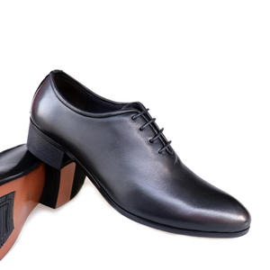 Nouvelles chaussures habillées en cuir pour hommes, modèle 2026, fabriquées sur mesure en usine, élégantes et à lacets, chaussures pour hommes de haute qualité fabriquées à la main - Product Image 3