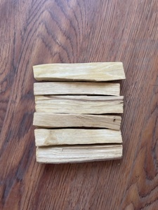 Bâtons de bois de Palo Santo du Pérou, thérapeutiques, naturels, sans additifs, pour la guérison, 7-10g, 10cm, gravure <span class=keywords><strong>laser</strong></span>, logo personnalisé, faible MOQ, vente en gros - Product Image 4