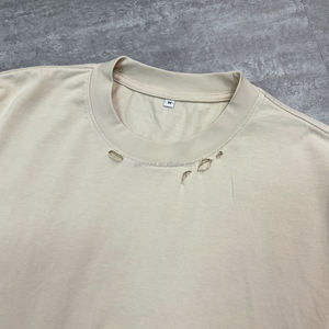 T-shirt Vintage Boxy surdimensionné personnalisé surdimensionné printemps coton trou chemise Streetwear goutte épaule vierge en détresse T-shirt - Product Image 3