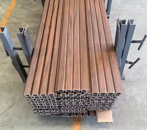 لوح ألياف زجاجية مقاوم للتآكل للاستخدام الخارجي، محاكي للخشب، مصنوع بتقنية البثق (FRP)، مخصص للممرات والأرصفة، ذو سطح أملس وعريض. - Product Image 5