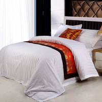 Parure de lit de luxe hôtelière 100% Coton 300TC tissé jetable toutes saisons moderne quatre pièces 1cm/3cm satin personnalisé Grade A 2.0m