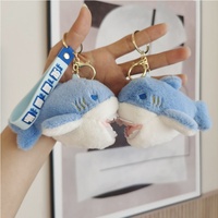 Vente en gros de jouets en peluche requin, baleine, aquarium, animal mordant à la main, porte-clés, sac à dos, pendentif, vente en gros de jouets en peluche