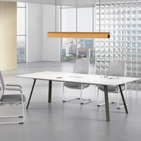 Table de conférence modulaire au design moderne, simple et écologique, adaptée à 3 à 6 personnes