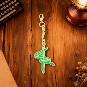 Llavero con el Logotipo de <span class=keywords><strong>Cyberpunk</strong></span> <span class=keywords><strong>Edgerunners</strong></span>, Llavero de Metal con Esmalte de Doble Cara para Mochila, Ropa, Cremallera - Product Image 2