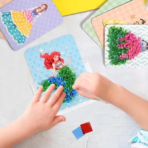 Venta al por mayor DIY tablero de dibujo educativo tarjetas juguete hecho a mano fino Motor juego de entrenamiento juguetes <span class=keywords><strong>poke</strong></span> Art DIY - Product Image 1