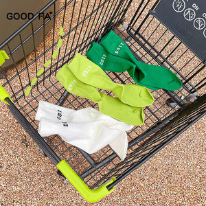 Jingwen OEM Calcetines Deportivos Chaussettes de sport en coton pour hommes et femmes avec logo - Product Image 2