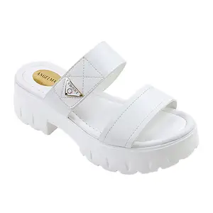 Casual Party outdoor White Beach Shoes Soft Sole Causal shoes Women Wedge Sandals Round toe platform Sandals Slippers