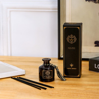 Vente chaude Noir 50ml Reed Diffuseur Bouteille avec Boîte De Luxe Aroma Diffuseurs Hôtel Sans Feu Durable Parfum Décoration de La Maison