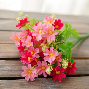 Bouquet de marguerites artificielles Wanhui en soie pour décorations de mariage à domicile, accessoires de photographie en extérieur - Product Image 4