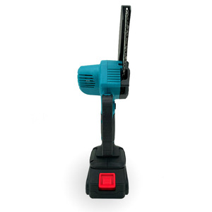 Mini tronçonneuse sans fil portable en plastique, personnalisable OEM, fabriquée à la main, de qualité industrielle, pour le travail du bois, avec batterie au lithium 21V - Product Image 6