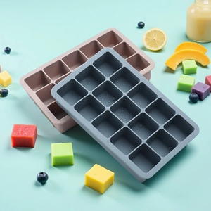 Bandeja de hielo cuadrada duradera de 15 cámaras de silicona de grado alimenticio resistente al calor antiadherente whisky ecológico reutilizable <span class=keywords><strong>Mini</strong></span> bandeja de cubitos de hielo - Product Image 1