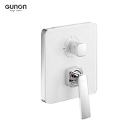 Ensemble de douche de plafond moderne en laiton chromé brossé à poignée unique, avec panneau en verre blanc et garantie de 5 ans