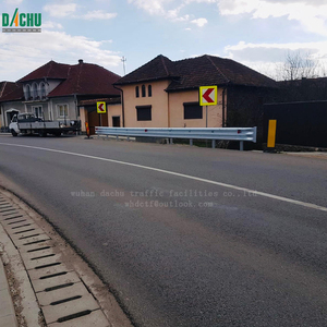 BS En-1317 도시 도로 보호 W 빔 가드 레일 장벽 아연 코팅 - Product Image 6