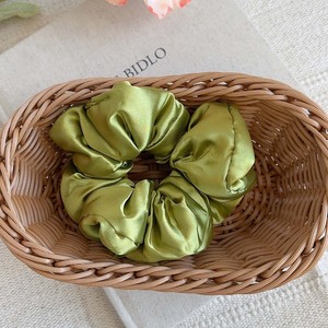 Nieuwe design slaap haar krultang dames grote haar <span class=keywords><strong>scrunchies</strong></span> satijn materiaal modieus eenvoudig multifunctionele <span class=keywords><strong>scrunchies</strong></span> - Product Image 3