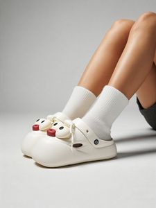 รองเท้าแตะเด็กแบบสวมใส่ได้ทั้งในบ้านและนอกบ้าน กันลื่น ทนทาน ใช้ได้สองแบบ สไตล์สวน เหมาะกับทุกฤดู - Product Image 3