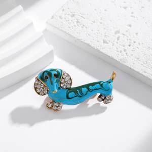 새로운 유행 강아지 오일 드롭 브로치 VIP 개 합금 모조 다이아몬드 상감 동물 핀 만화 의류 선물 배지 - Product Image 4