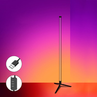 Lampadaire d'Angle Intelligent pour Décoration Intérieure, Lumière sur Pied Moderne LED RGB