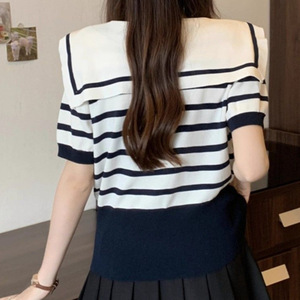 Haut court à manches courtes en soie glacée rayé noir et blanc, nouvelle collection été 2025, tricot fin et ample à col unique - Product Image 4