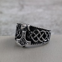 Bague Marteau Viking Nordique Personnalisée pour Homme, Plaqué Or 18K, Acier Inoxydable, Thor Mjolnir, Style Punk, Mythologie Nordique, Déclaration Masculine