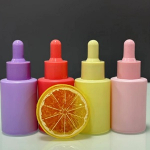 ขวดหยดแก้วสีเหลืองอำพันด้าน 15 มล. ทรงสี่เหลี่ยม ขวดแก้วใสสำหรับน้ำมันหอมระเหย เซรั่ม เครื่องสำอาง - Product Image 4