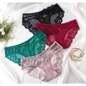 Culottes sexy transparentes à double bretelle en dentelle florale pour femmes, taille mi-haute, lingerie évidée, sous-vêtements respirants – Vente en gros - Product Image 3