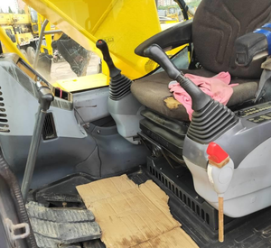 Excavatrices Komatsu d'occasion de haute qualité PC200-6 à Shanghai Komatsu PC200-7 PC240LC PC220 Prêtes à être expédiées Stock d'usine - Product Image 4