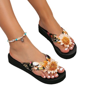 Sandalias de Plataforma con Flores para Mujer, Chanclas de Playa con Decoración Floral Bohemia, Sandalias Casuales de Verano para Vacaciones al Aire Libre - Product Image 6