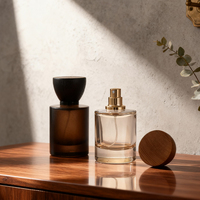 Botella de Perfume de vidrio brillante mate opaco transparente vacío con tapa de madera de Acacia de haya ceniza contenedor de aceite Spray
