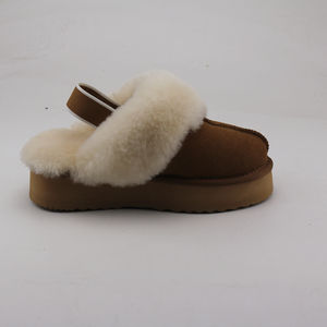 Indoor <strong>slippers</strong> Fur <strong>slippers</strong> - Product Image 1