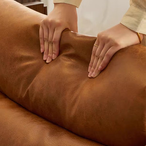 เก้าอี้พักผ่อนหนัง<span class=keywords><strong>วิน</strong></span><span class=keywords><strong>เท</strong></span><span class=keywords><strong>จ</strong></span>เคลือบแว็กซ์  โครงไม้เนื้อแข็ง  พร้อมที่วางแขน  หรูหรา เหมาะสำหรับโรงแรม วิลล่า โครงการเชิงพาณิชย์ - Product Image 4