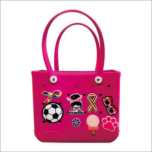 Ventes directes d'usine Designer personnalisé main femmes sac à dos bricolage Pvc chaussure fourre-tout Bogg sac accessoires breloques - Product Image 3