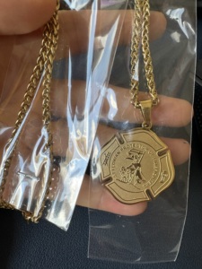 Yiwu Aceon Badge en acier inoxydable pompier Logo forme gravure <span class=keywords><strong>Saint</strong></span> médaille gravé protection <span class=keywords><strong>Saint</strong></span> Florian croix pendentif - Product Image 6