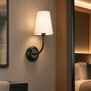 Lámpara de Pared Moderna de Bronce Negro Mate para Proyectos Hoteleros, Fabricada a Medida, con Pantalla de Tela Hecha a Mano, Decoración para Dormitorio, Lista para Enviar - Product Image 4