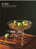 Assiette à bonbons en cristal de luxe en laiton doré sculpté à la main pour garçons sous la paume Bol à fruits en métal