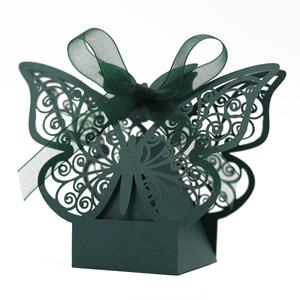 Boîte à bonbons en papier couché pour enfants, forme papillon estampée, pour <span class=keywords><strong>communion</strong></span>, baptême, mariage, anniversaires - Boîte cadeau recyclable - Product Image 3