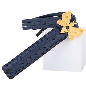 BANSEY Kit de bondage 8 pièces en cuir PU bleu et jaune, comprenant Masque papillon, Bouche-balle, Menottes, Pagaie, Collier, Laisse, Outil de passion et de flirt - Product Image 6