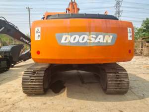 Excavadora de cadenas DH220-7 de 22 toneladas, modelo 2026, la mejor excavadora hidráulica de bajo precio y alto rendimiento para proyectos de minería y construcción - Product Image 3