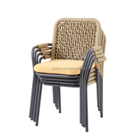 Ensemble de table ronde HPL pour restaurant, ensemble de table à manger en aluminium tressé à dossier haut pour l'extérieur et l'intérieur