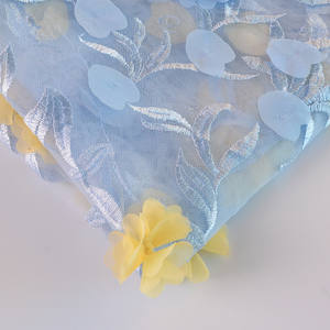 Larghezza 130 cm poliestere 3 d fiore tessuto a rete <span class=keywords><strong>ricamato</strong></span> 3 d piante <span class=keywords><strong>tulle</strong></span> tessuto di pizzo <span class=keywords><strong>per</strong></span> abito donna gonna camicia vestito - Product Image 4