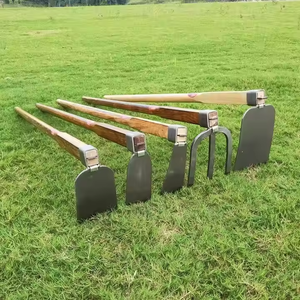 Houe agricole multifonctionnelle - Outil écologique de haute qualité avec une conception ergonomique pour une utilisation facile - Product Image 1
