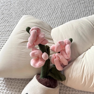 Peluche de Orquídea Rosa en Maceta para Decoración, Regalo, Muñeco y Adorno, Estilo Británico para Divertirse - Product Image 3
