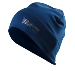 Kış yumuşak kumaş fırça ile özelleştirilmiş yansıtıcı logo veya baskı tasarım spor bere şapka