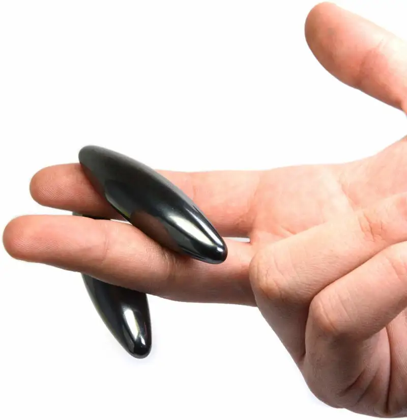 Zwarte Ovale Magneet String Speelgoed Zingende Zoemende Ratelslang Eieren Hematiet Magneten