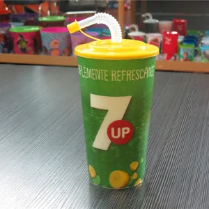 Promosi Plastik 32Oz Cangkir Lenticular 3D dengan Tutup dan Sedotan